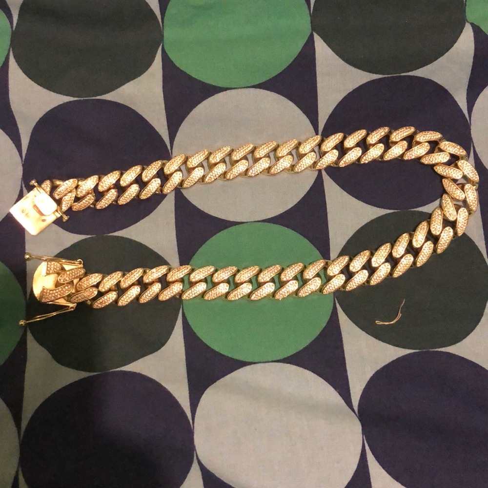 Diamond necklace